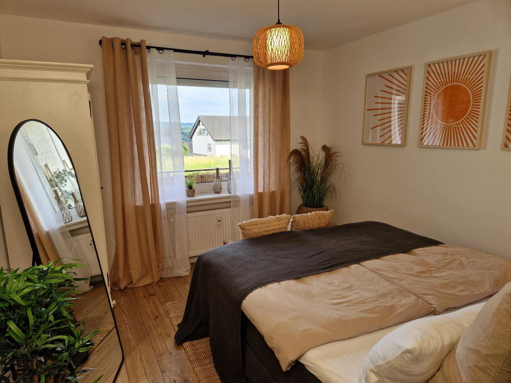 Ferienwohnung Sonnenhang Im Boho-Stil Mit Balkon Möhnesee Exterior foto