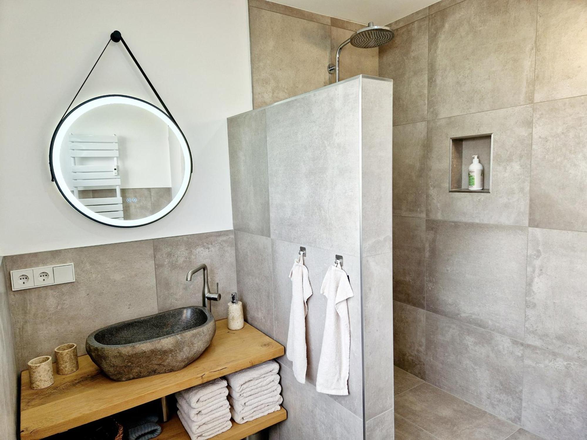 Ferienwohnung Sonnenhang Im Boho-Stil Mit Balkon Möhnesee Exterior foto